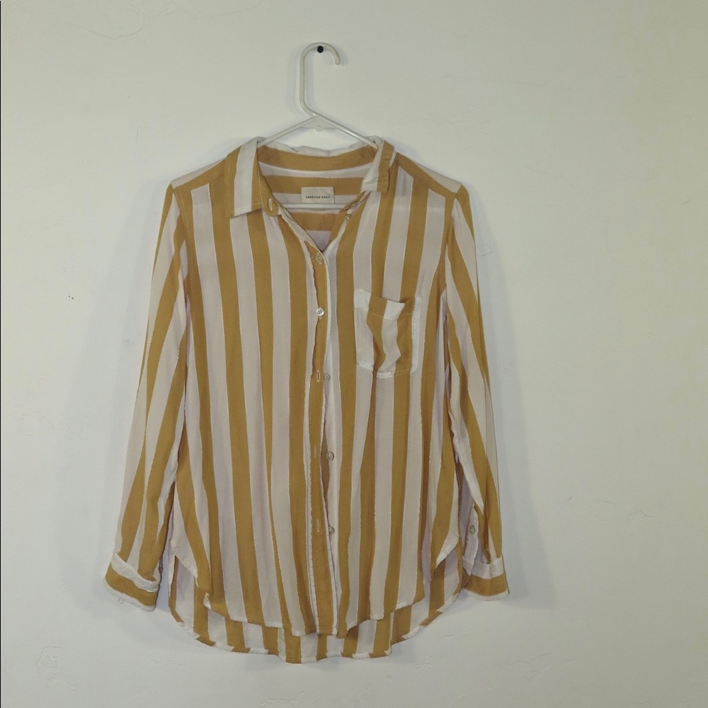 NWOT: American Eagle Oversized Button Down Striped Shirt for Women